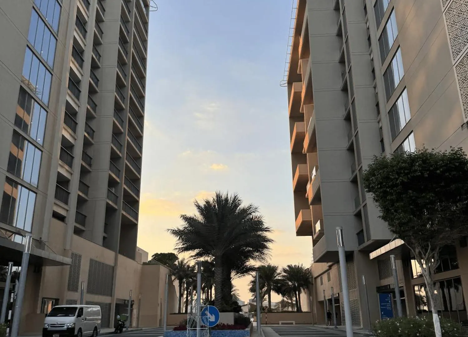 Luxury 1Br Apartment, Yas Island Alzeina ,Near F1 Circuit 阿布扎比 公寓